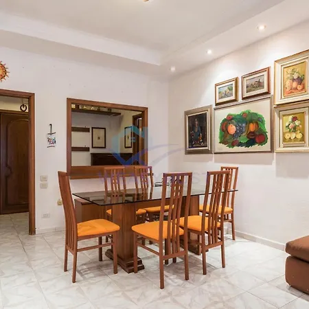 New In - Comfy Close To The Apartment