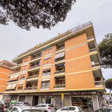 New In - Comfy Close To The Apartment Lido di Ostia
