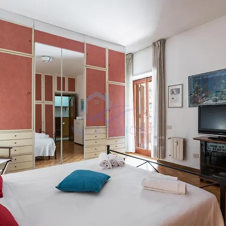 New In - Comfy Close To The * Lido di Ostia