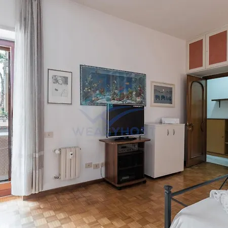 New In - Comfy Close To The Lido di Ostia